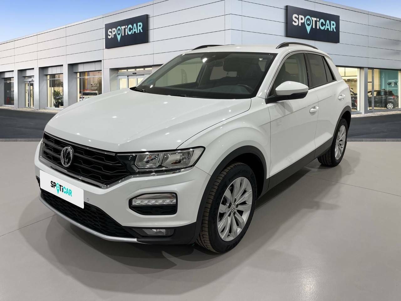 Volkswagen T-Roc ocasión segunda mano 2019 Gasolina por 22.990€ en Almería
