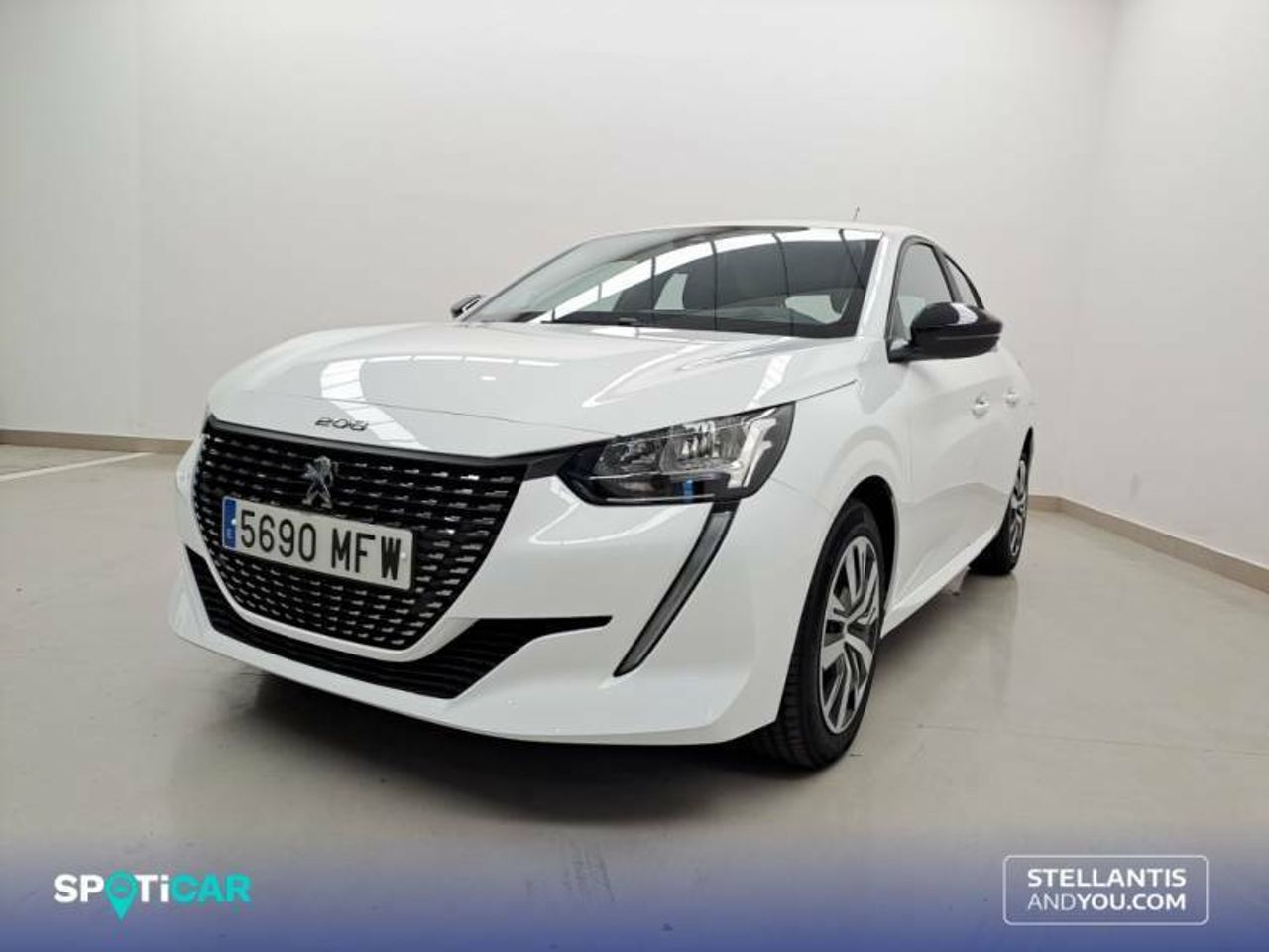 peugeot 208 2023 /