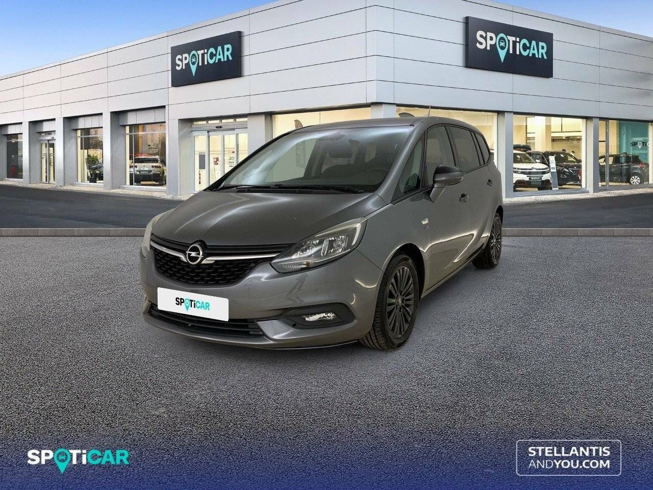 Zafira opel 5 puertas  de segunda mano - opel zafira tourer    2019 /