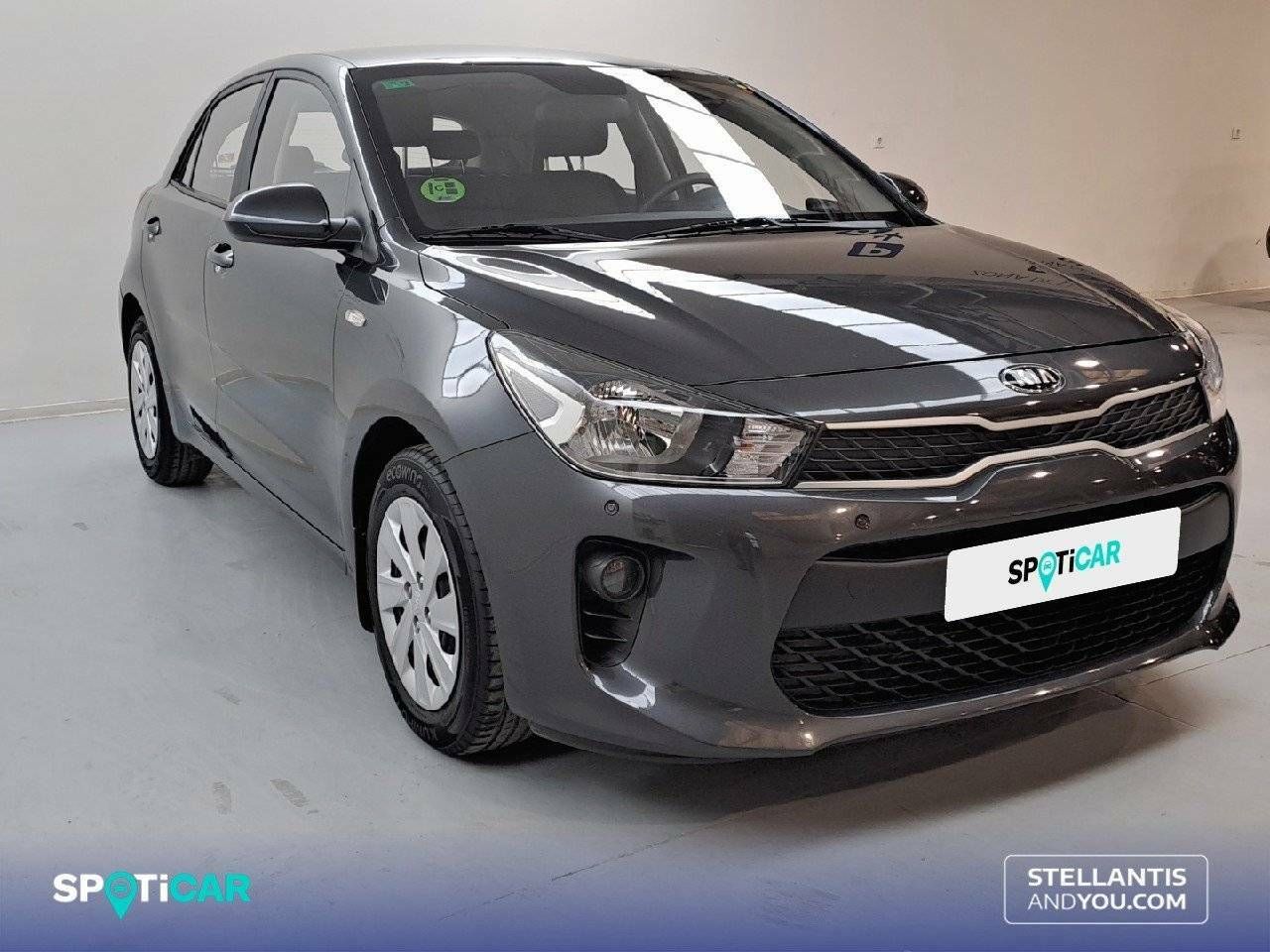 kia rio 2019 / foto grande (3)