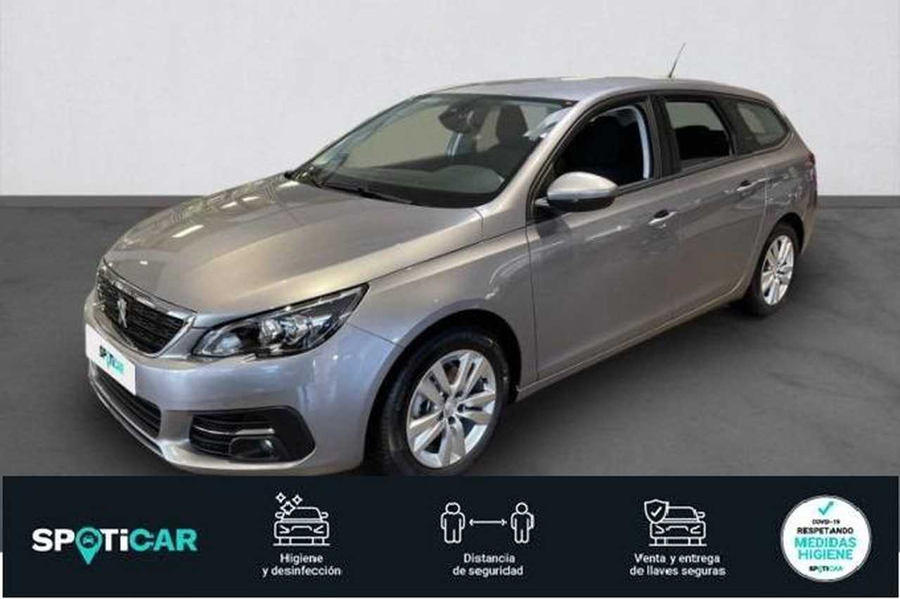 Peugeot 308 ocasión segunda mano 2021 Gasolina por 21.400€ en Valencia