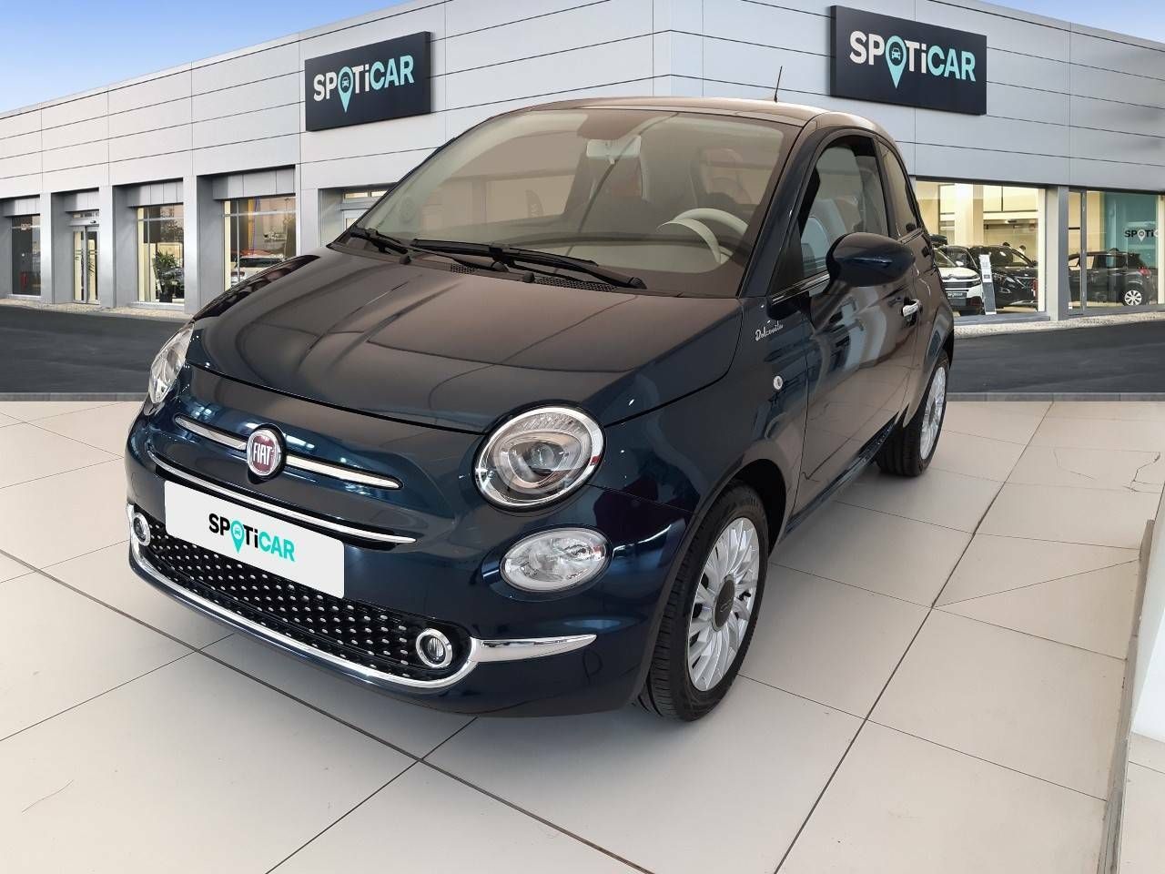 Fiat 500 ocasión segunda mano 2022 Gasolina por 18.400€ en Valencia