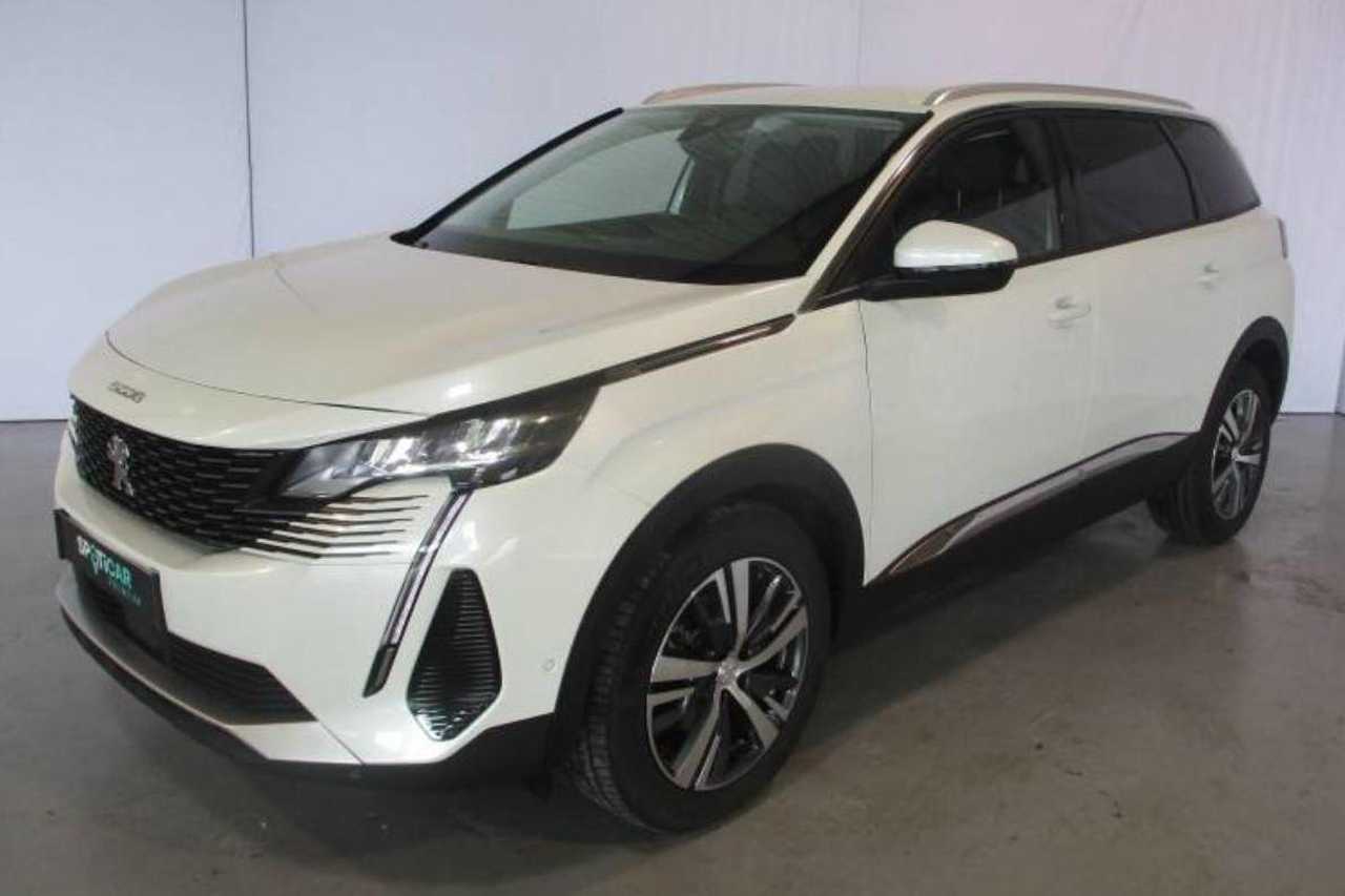 Peugeot 5008 ocasión segunda mano 2021 Gasolina por 33.400€ en Valencia