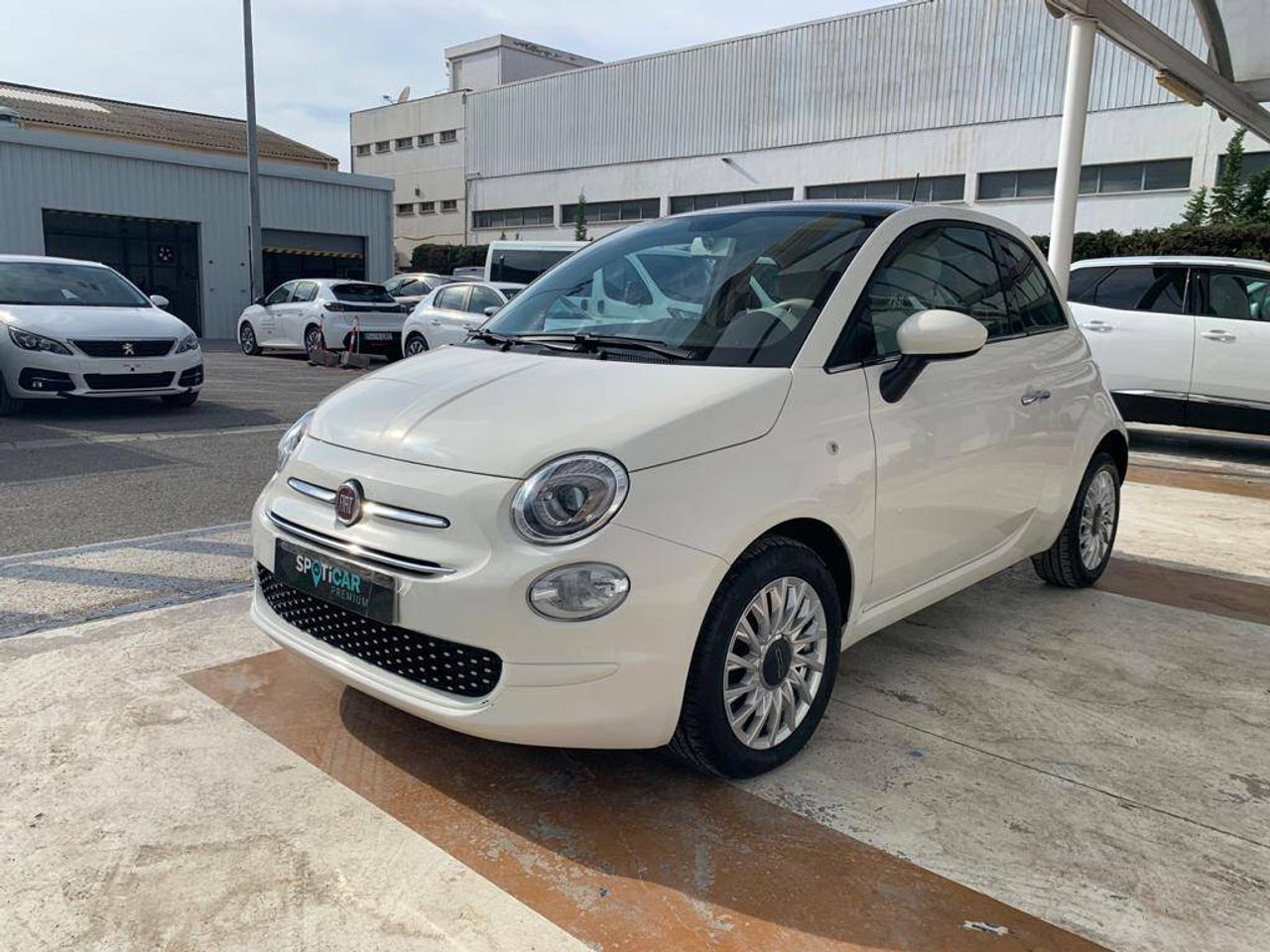 Fiat 500 ocasión segunda mano 2020 Gasolina por 14.400€ en Valencia