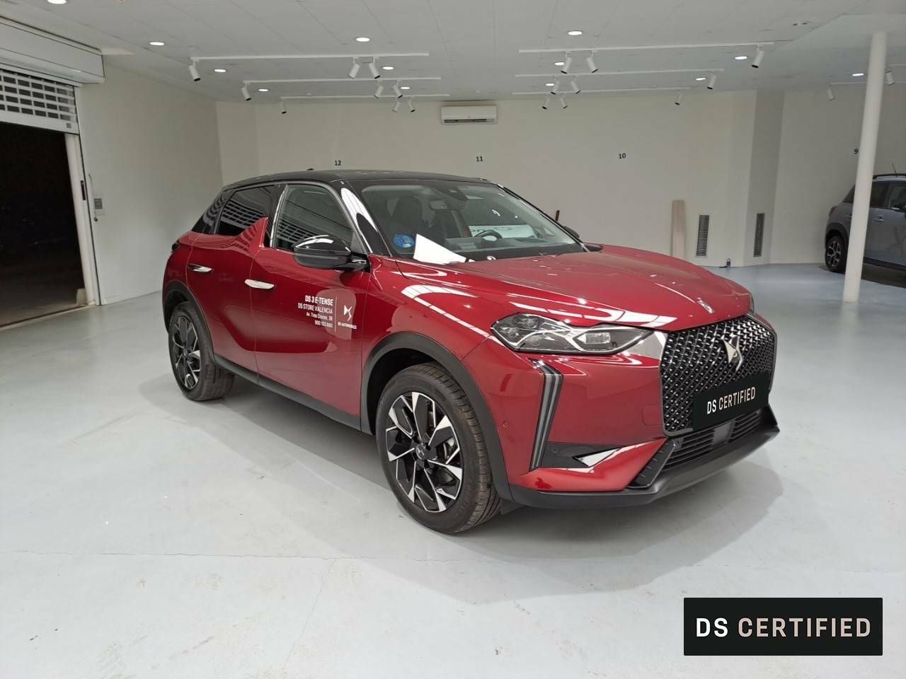 ds automobiles ds 3 2023 / foto grande (3)
