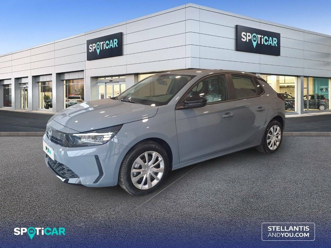 Opel astra hibrido  de segunda mano - opel corsa 2025 /