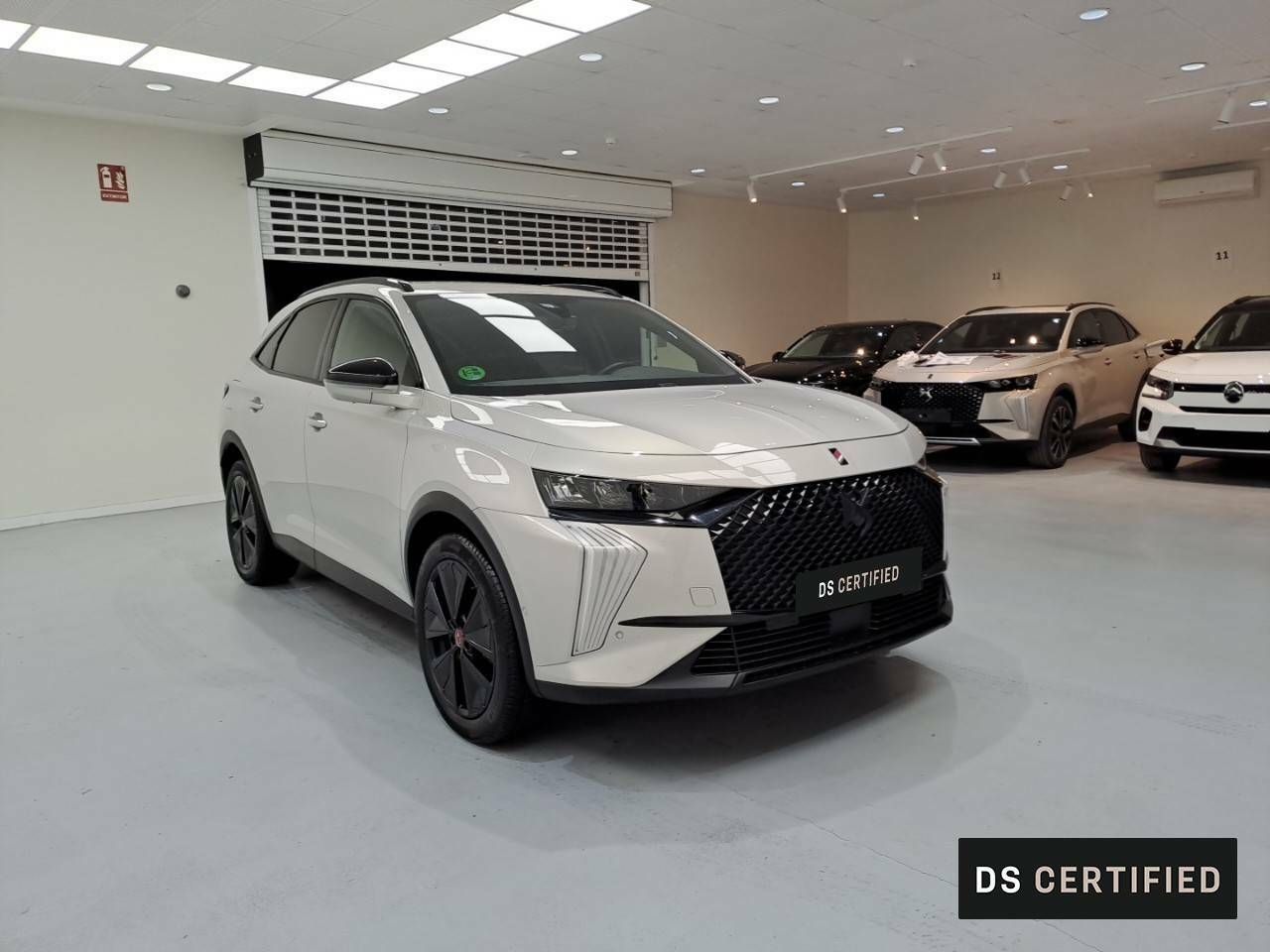 ds automobiles ds 7 2023 / foto grande (3)