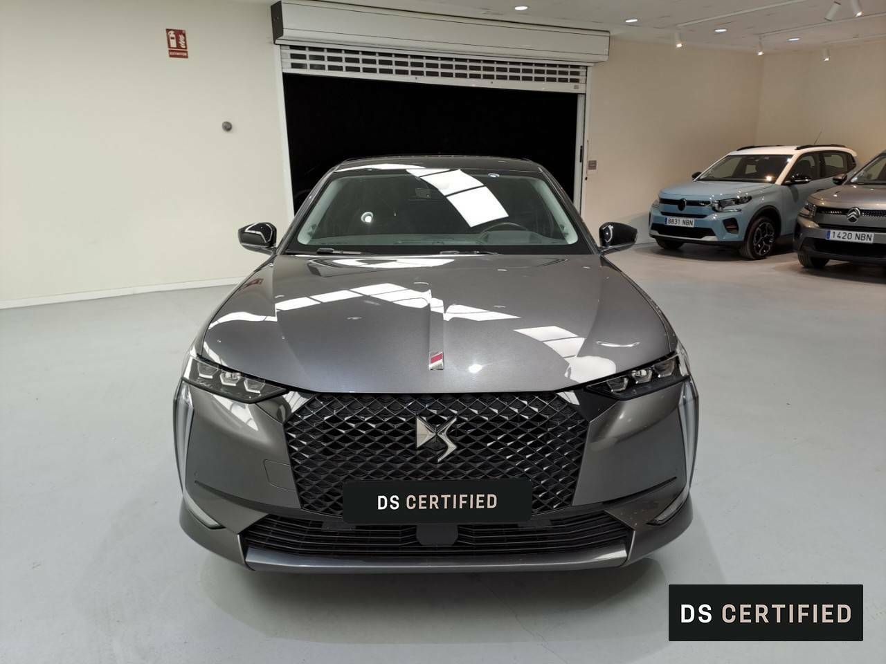 ds automobiles ds 4 2022 / foto grande (2)