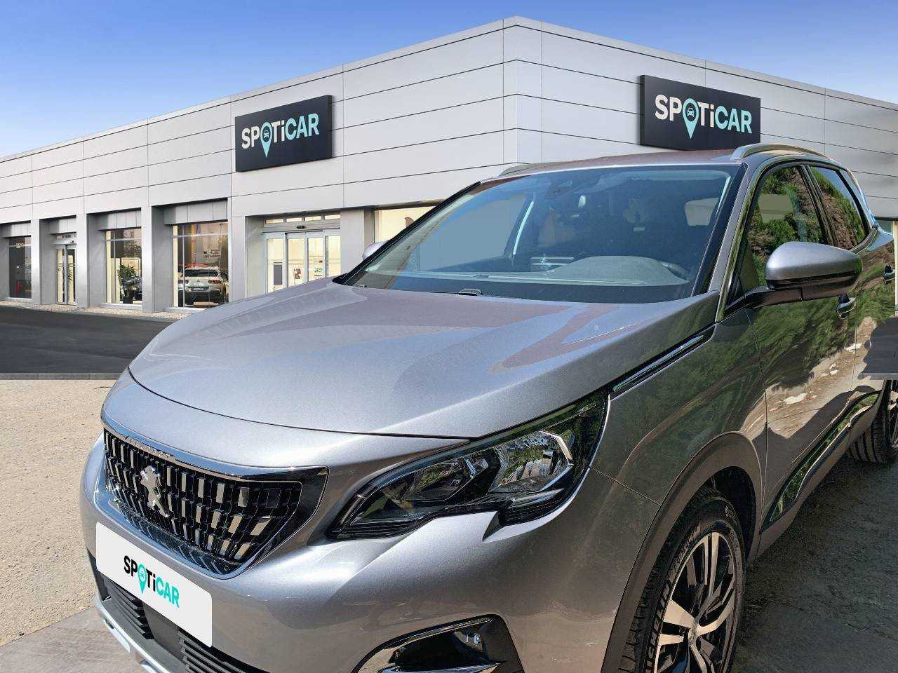Peugeot 3008 ocasión segunda mano 2021 Gasolina por 31.400€ en Valencia