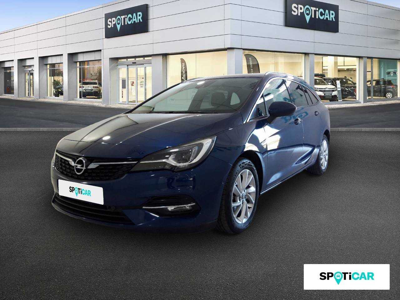 Opel Astra ocasión segunda mano 2020 Gasolina por 19.900€ en Valencia