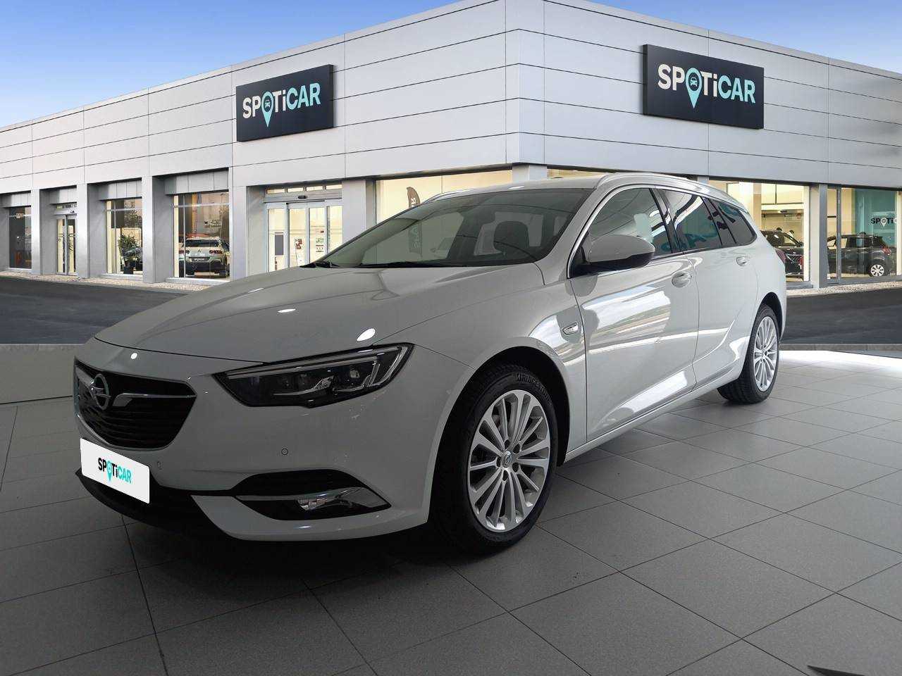Opel Insignia ocasión segunda mano 2019 Diésel por 21.500€ en Valencia