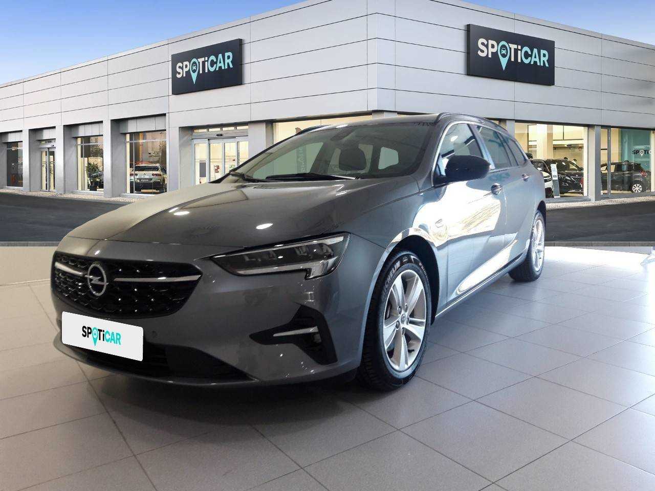 Opel Insignia ocasión segunda mano 2021 Diésel por 26.900€ en Valencia