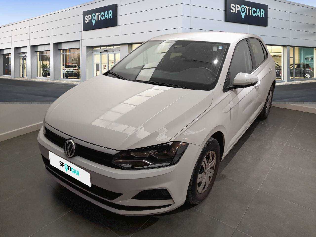 Volkswagen Polo ocasión segunda mano 2018 Gasolina por 13.990€ en Málaga