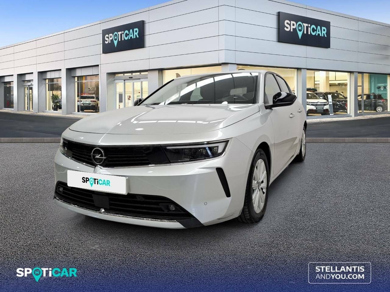 Foto opel astra 2023 /