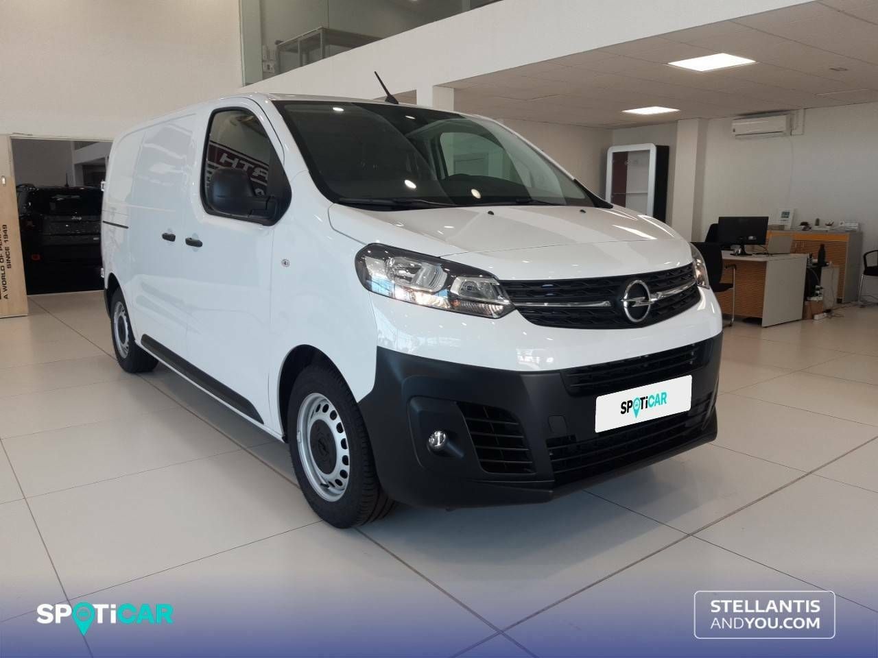opel vivaro 2025 / foto grande (3)