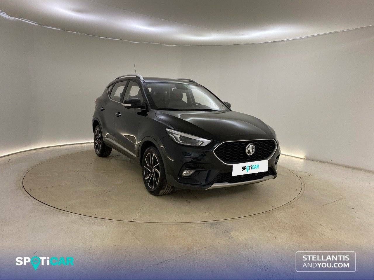 mg zs 2022 / foto grande (3)
