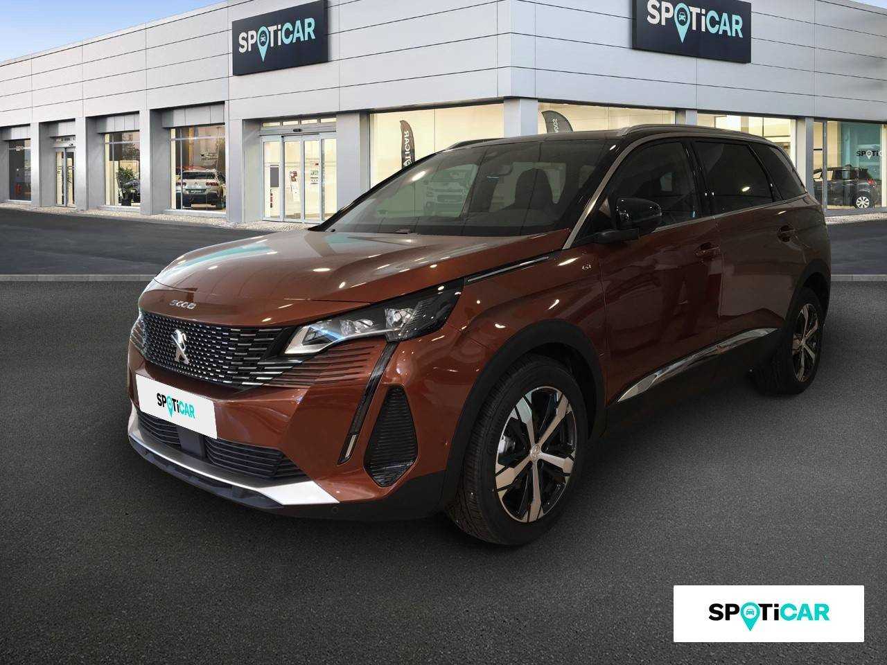 Peugeot 5008 ocasión segunda mano 2021 Diésel por 37.900€ en Huelva