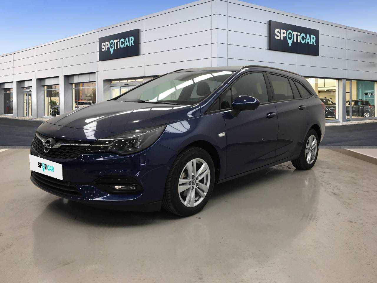 Opel Astra ocasión segunda mano 2021 Gasolina por 22.300€ en Huelva