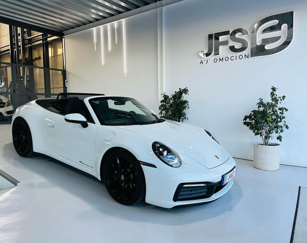 porsche 911 2021 / foto grande (2)