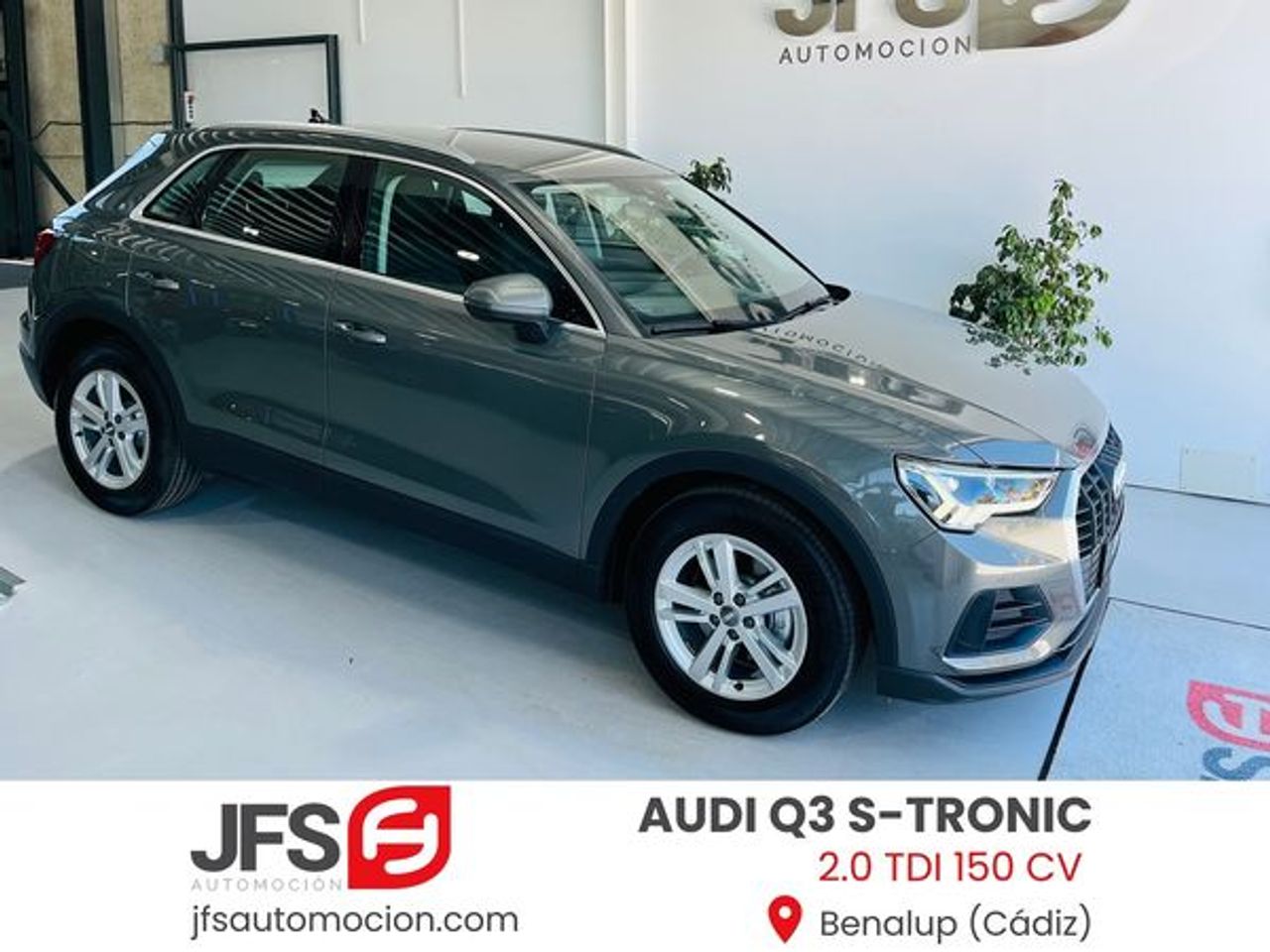 audi q3 2019 /