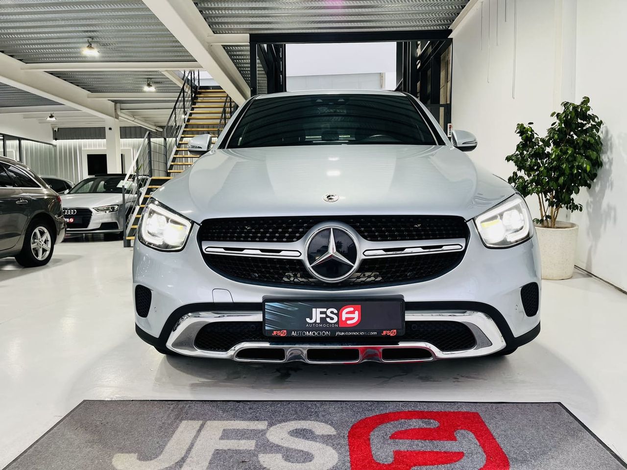 mercedes glc 2020 / foto grande (3)