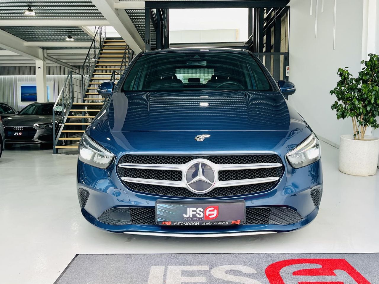 mercedes clase b 2019 / foto grande (3)