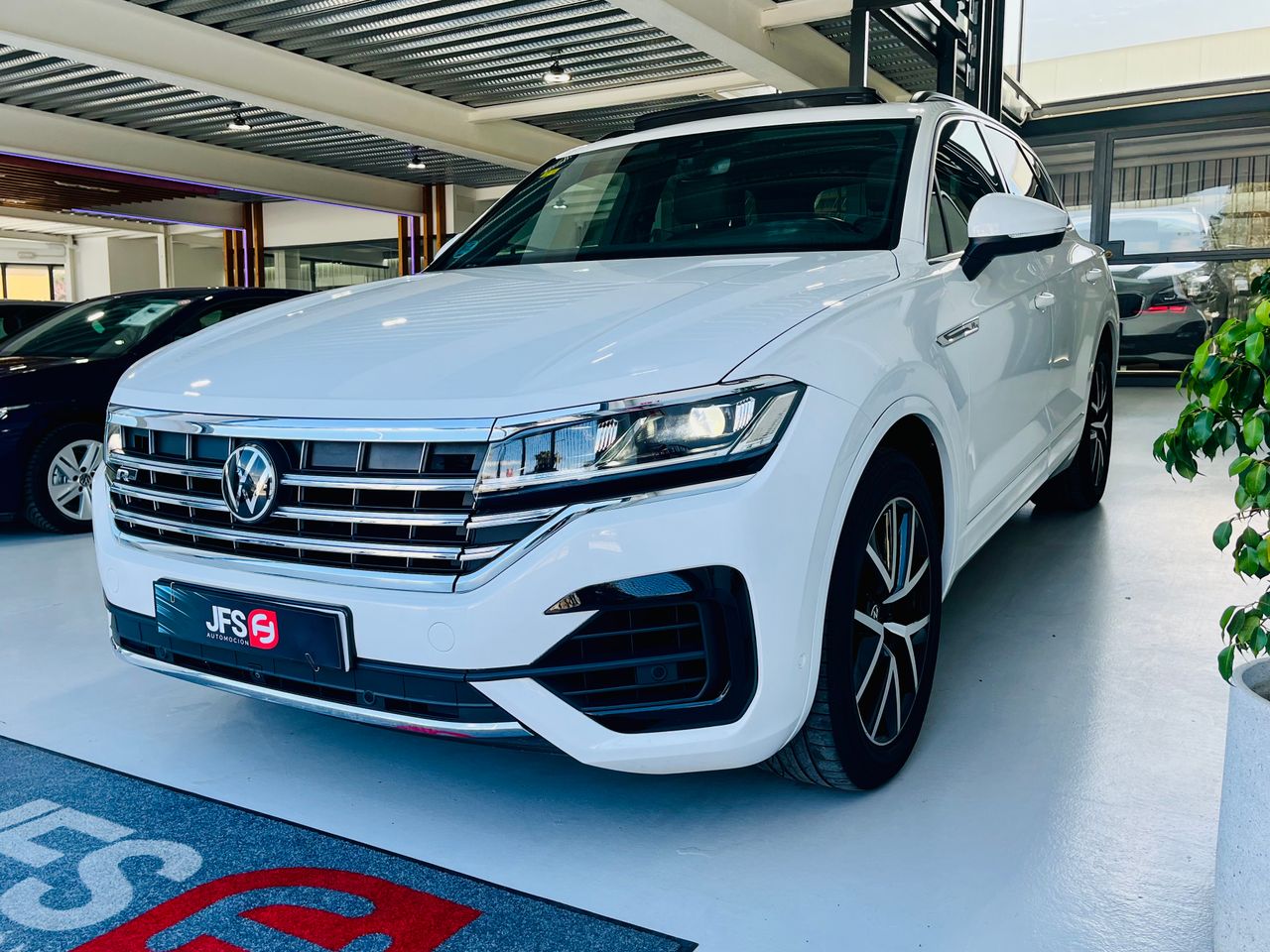 volkswagen touareg 2020 / foto grande (2)