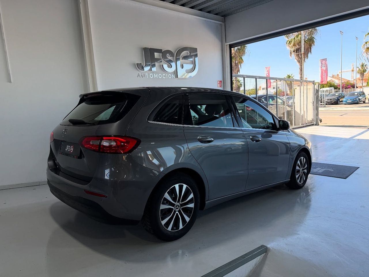 mercedes clase b 2019 / foto grande (2)