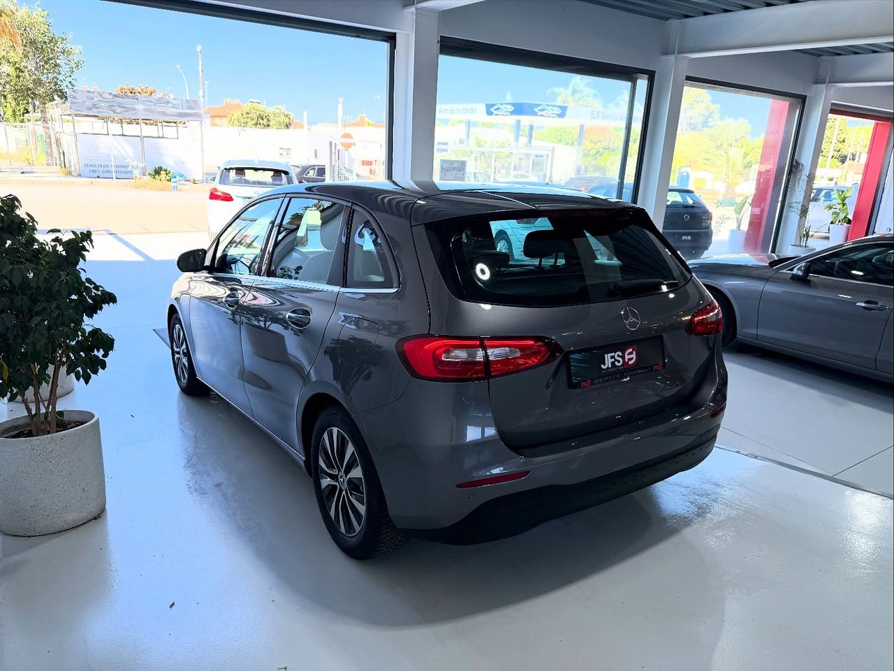 mercedes clase b 2019 / foto grande (3)