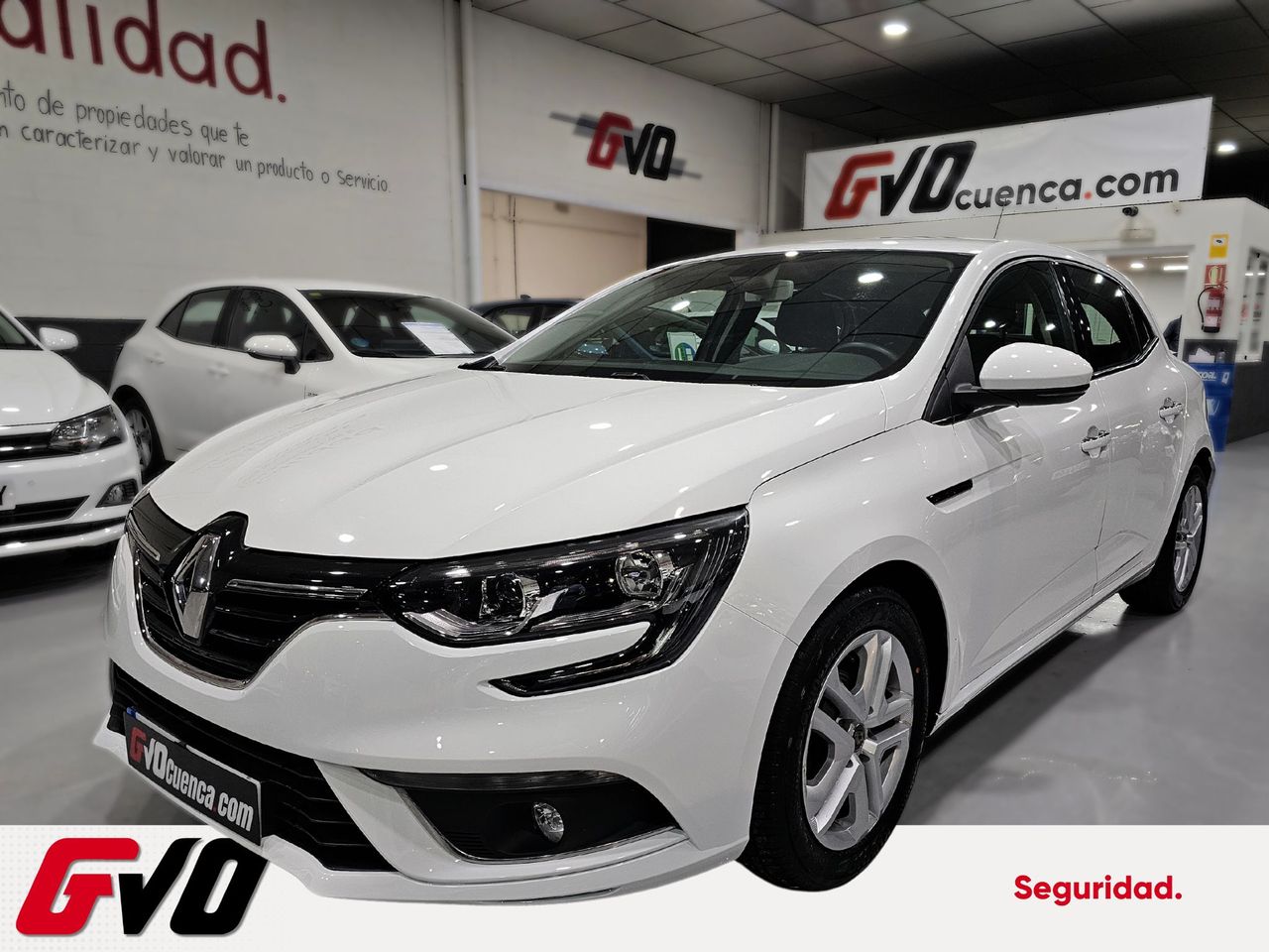 renault megane 2020 /