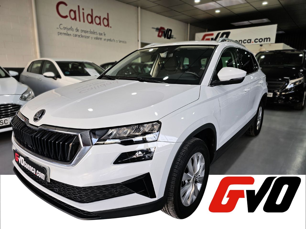 Mira  de segunda mano - skoda karoq 2022 /