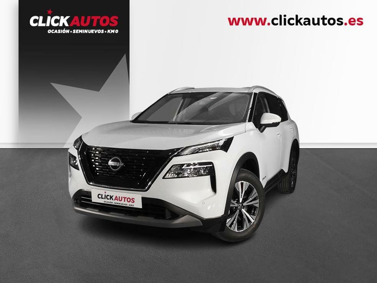Llantas de aleacion dorado  de segunda mano - nissan x-trail 2023 /