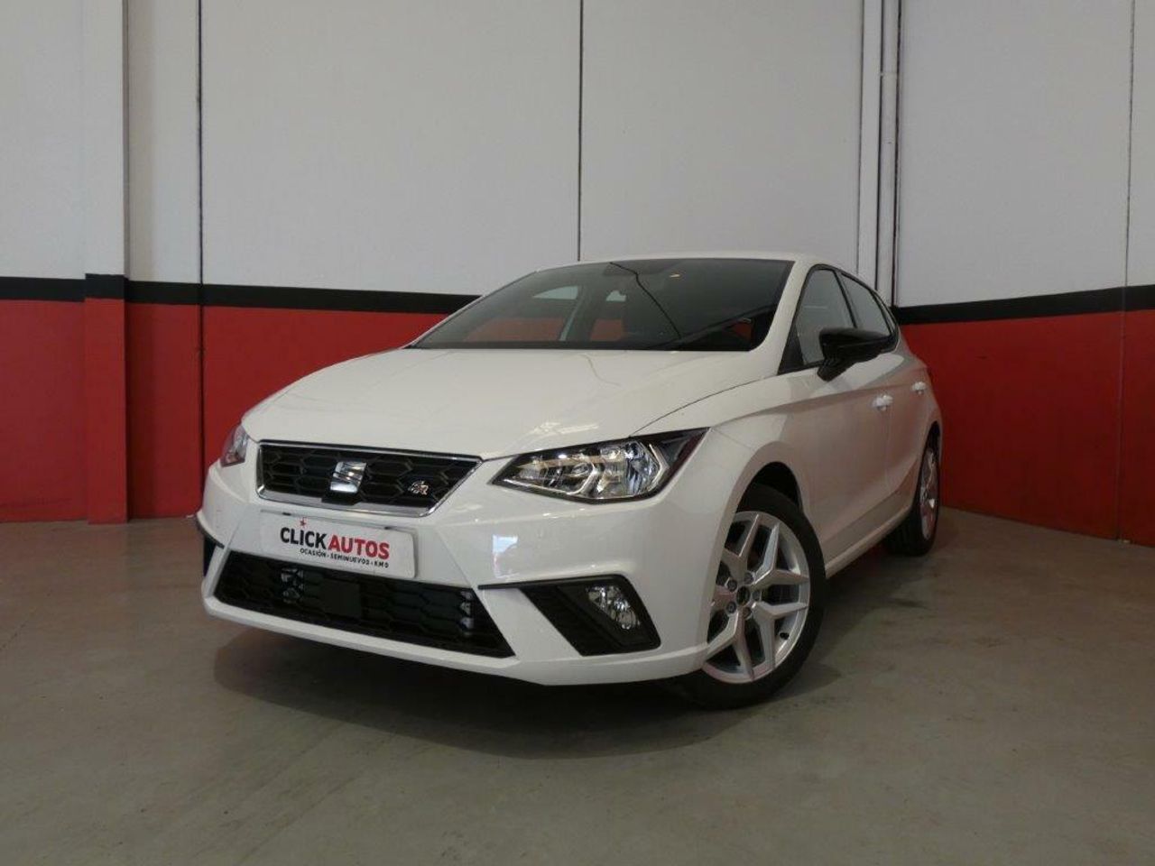 foto de seat ibiza 2024 de segunda mano