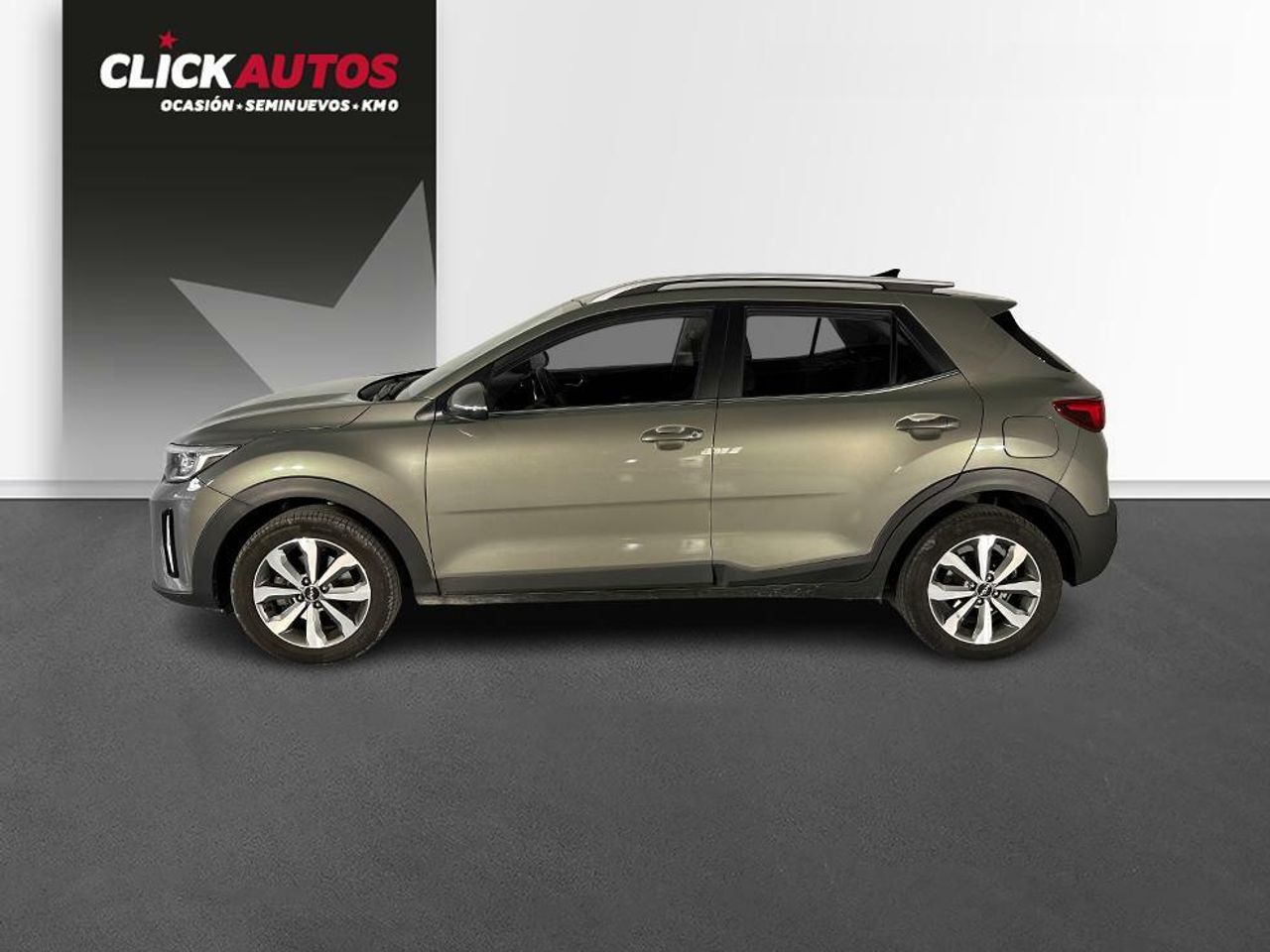 kia stonic 2023 / foto grande (3)