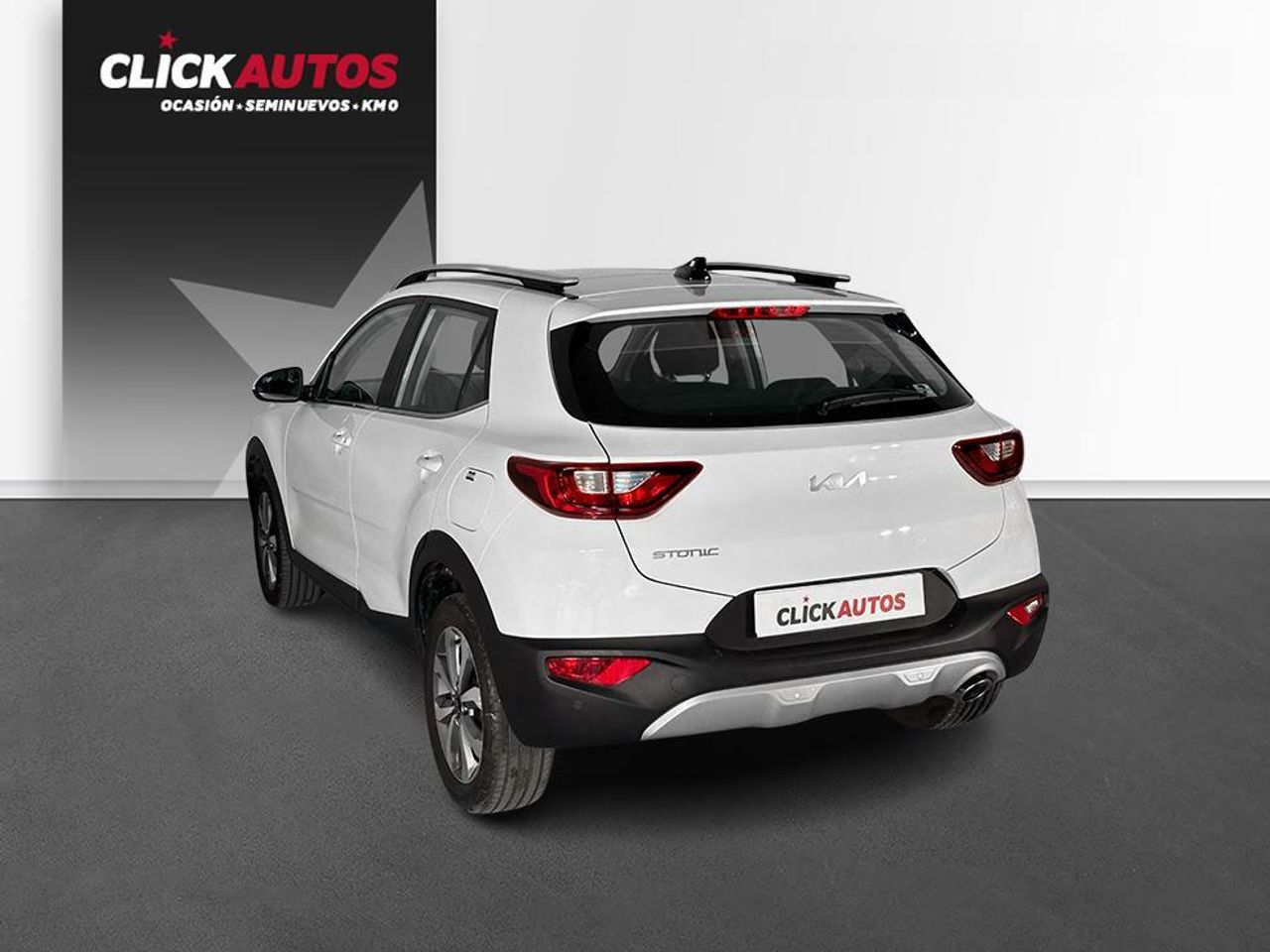 kia stonic 2023 / foto grande (3)