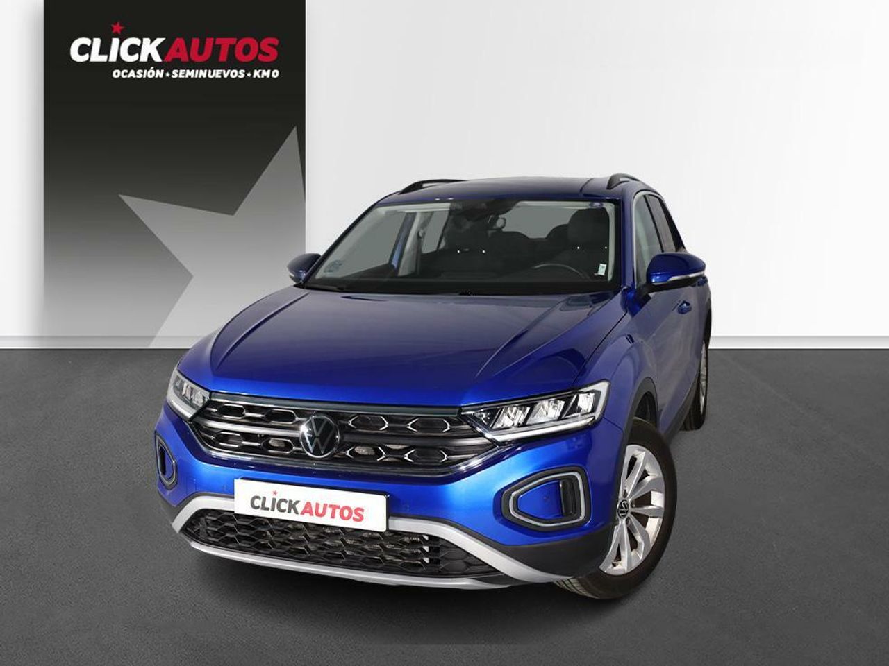 Volkswagen troc 2023  de segunda mano - volkswagen t-roc 2023 /
