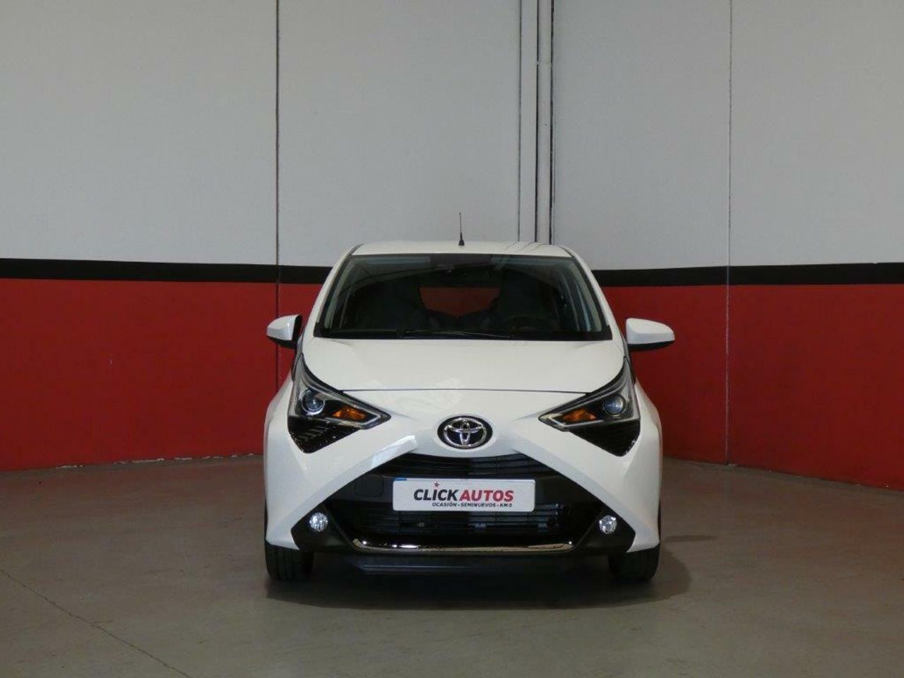 toyota aygo 2022 / foto grande (2)
