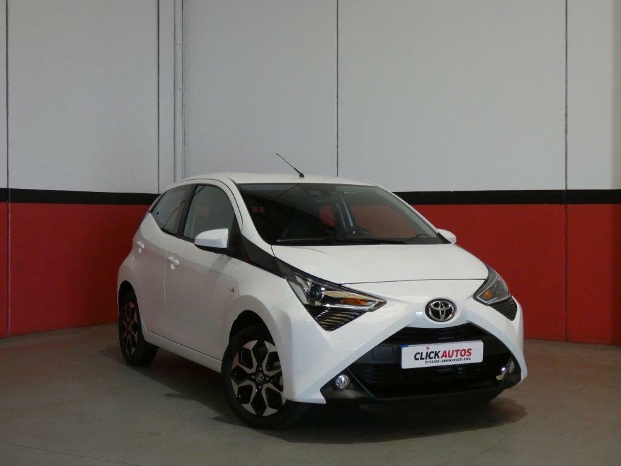 toyota aygo 2022 / foto grande (3)