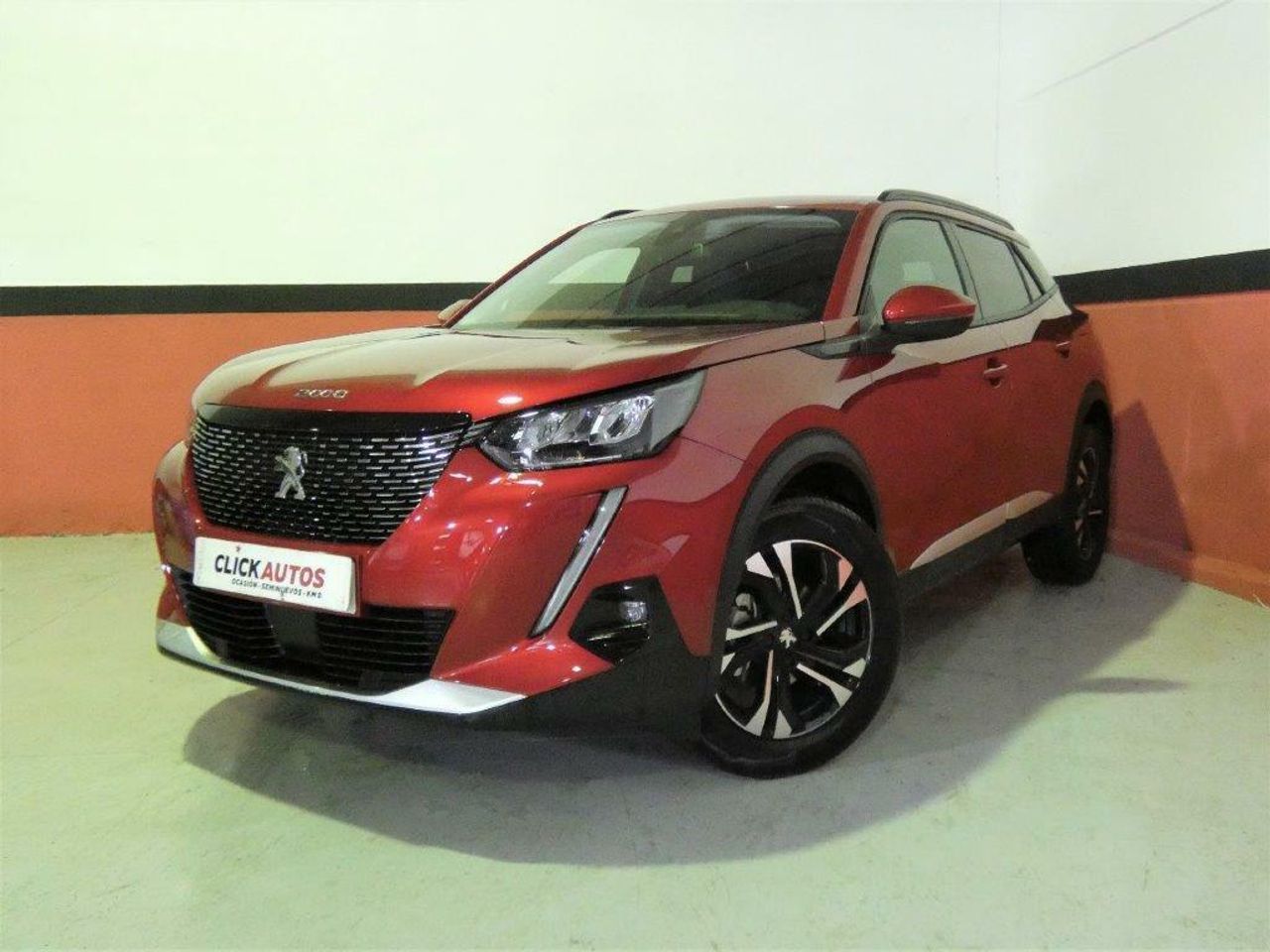 Automovil automatico negro  de segunda mano - peugeot 2008 2021 /
