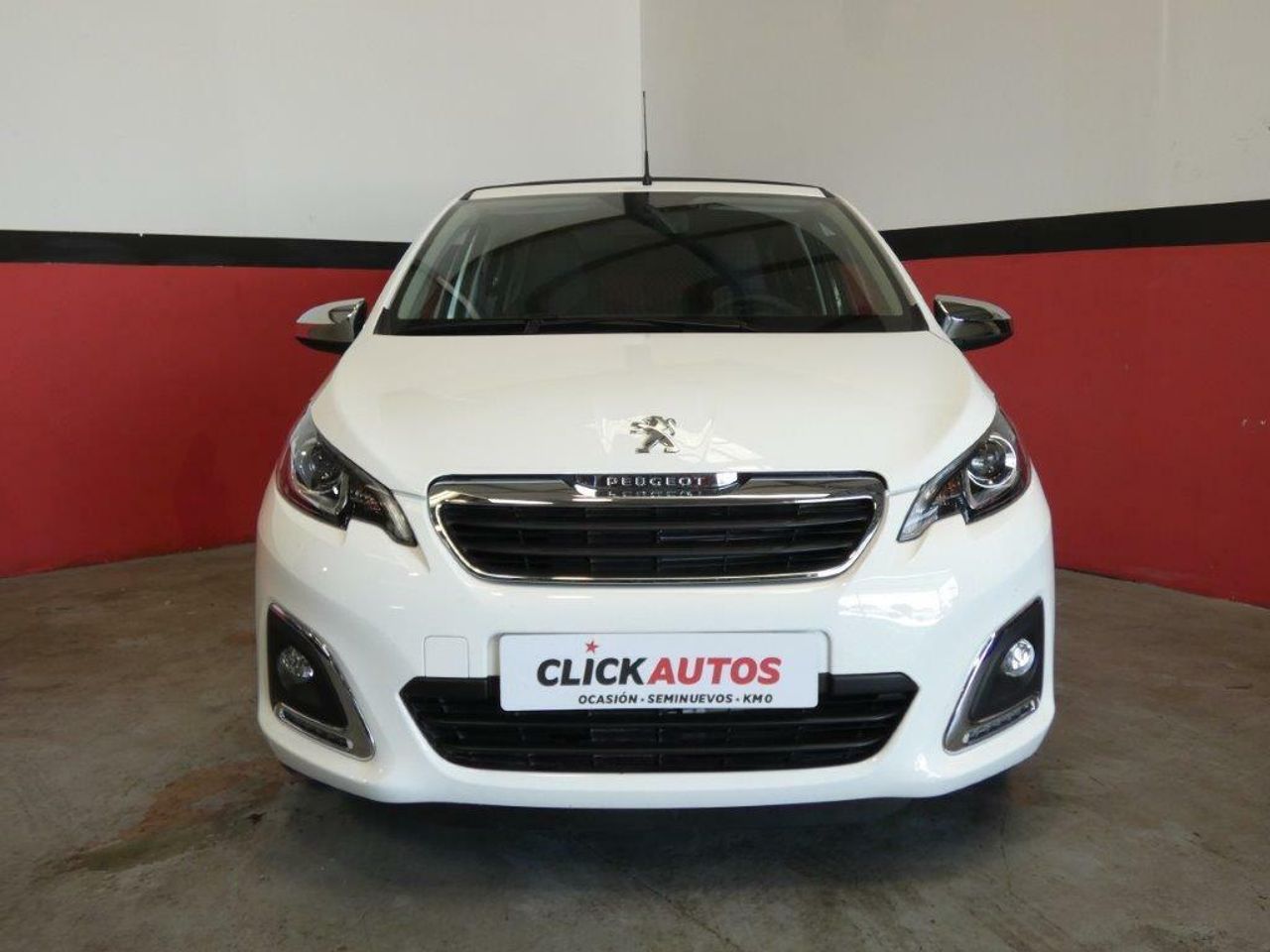 peugeot 108 2021 / foto grande (3)