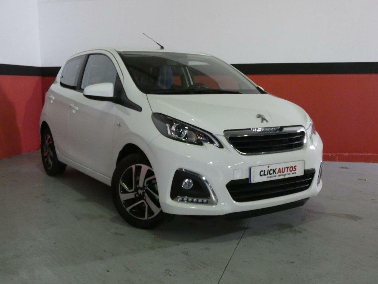peugeot 108 2021 / foto grande (3)
