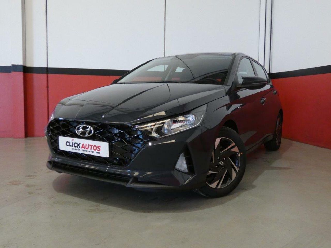 Faros halogenos con luz  de segunda mano - hyundai i20 2021 /