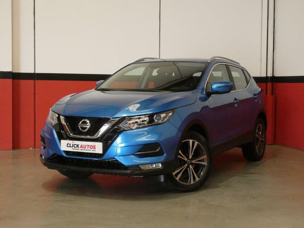Faros halogenos con luz  de segunda mano - nissan qashqai 2021 /