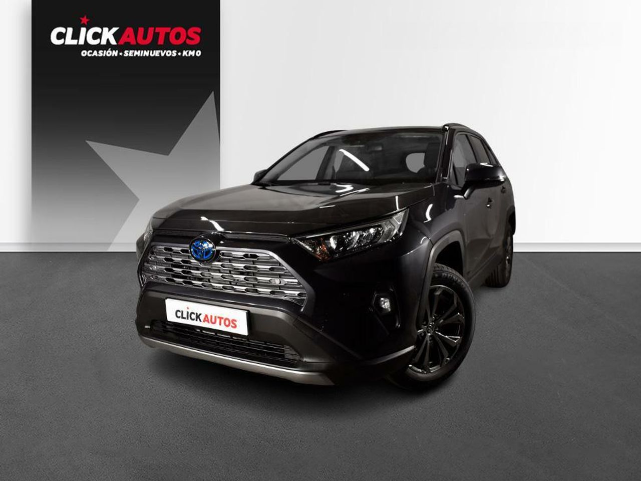 Coche blanco perlado  de segunda mano - toyota rav4 2024 /
