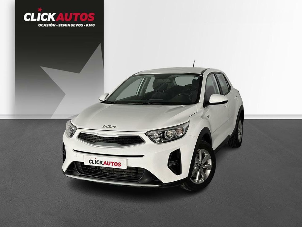 Kia stonic blanco 5 puertas  de segunda mano - kia stonic 2023 /