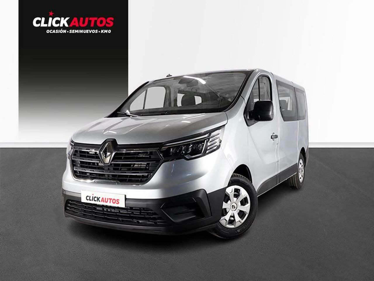 renault trafic 2023 /