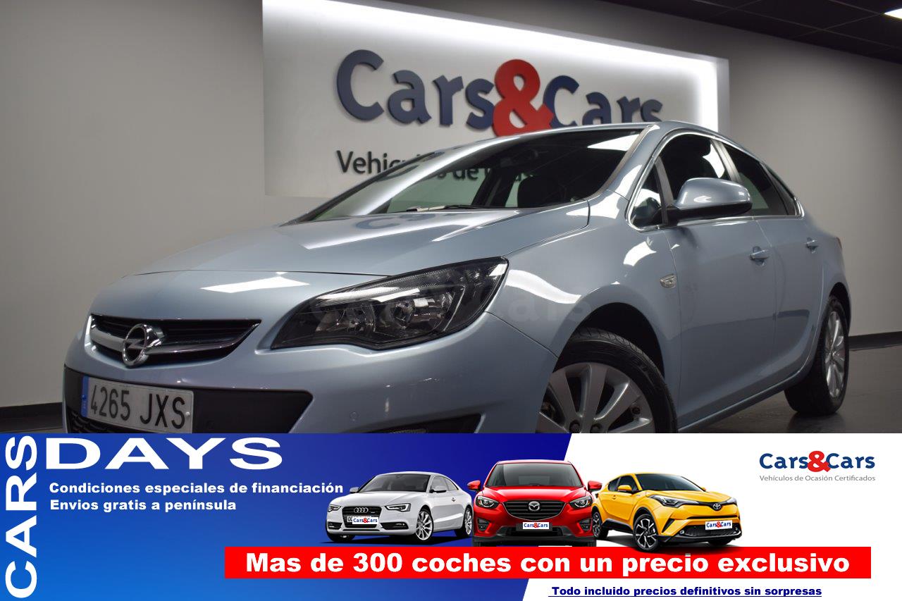 Opel Astra ocasión segunda mano 2017 Diésel por 10.995€ en Madrid