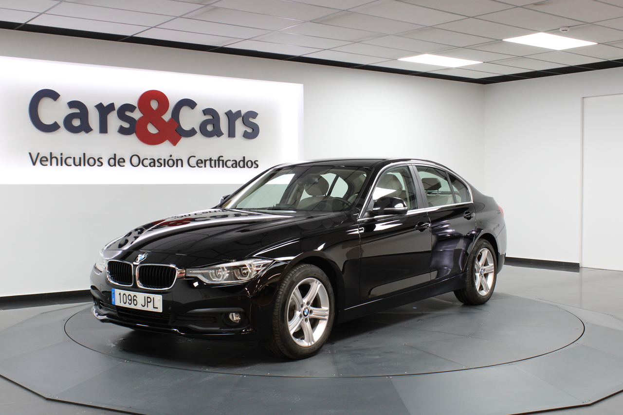 BMW Serie 3 ocasión segunda mano 2016 Diésel por 17.495€ en Madrid