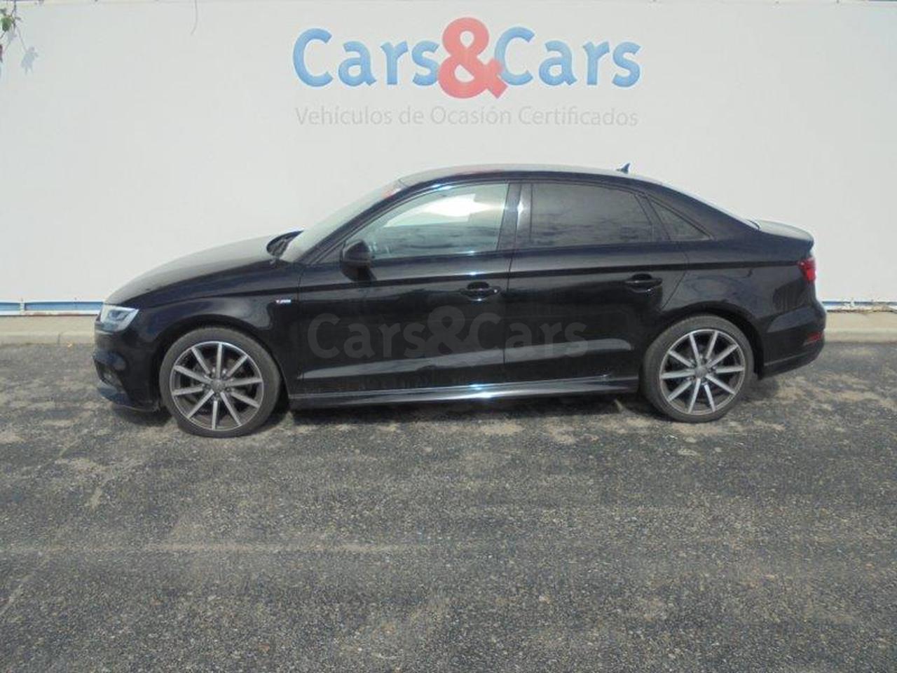 Audi A3 ocasión segunda mano 2019 Gasolina por 24.995€ en Madrid