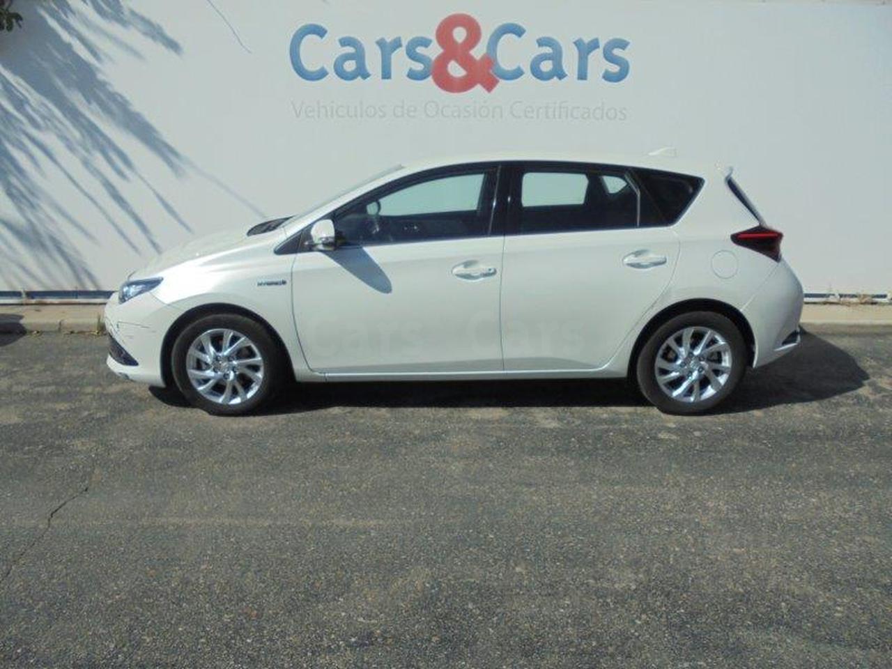 Toyota Auris ocasión segunda mano 2016 Gasolina por 14.245€ en Madrid